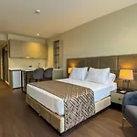 Hotel Alice