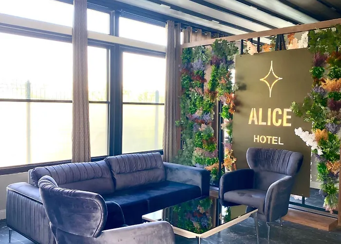 Hotel Alice